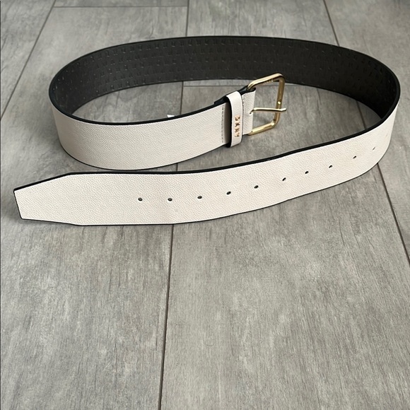 DKNY Faux Leather Cream Belt with Gold Buckle, Size L/XL - Picture 8 of 8